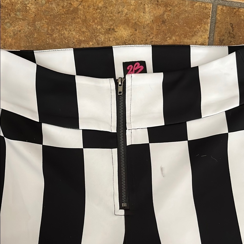 2B bebe Black and White Checkerboard Leggings High Rise Size S - Picture 2 of 4